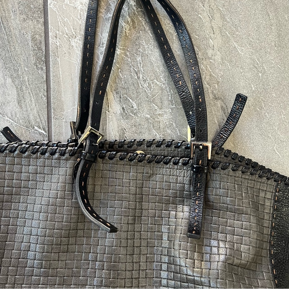 🖤🩶 Carla Mancini Large Leather Woven Tote Bag Purse Black Grey Whipstitch - Picture 15 of 15